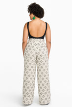 Load image into Gallery viewer, Back view of lady wearing Jenny Trousers with high rise
