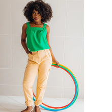 Load image into Gallery viewer, Lady wears Tremplin Trouser cargo pants, worn with flat sandals