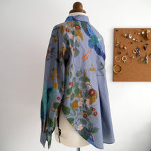 Load image into Gallery viewer, Side back view of Heron-Heights Cotton fabric shirt on a mannequin, shows deep yoke and box pleat at back, scoop hem