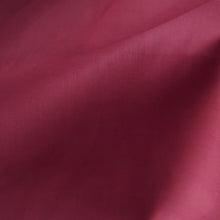 Load image into Gallery viewer, Organic cotton voile fabric with light waves shows a plain weave