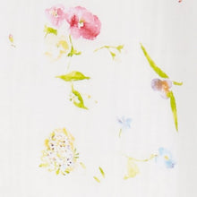 Load image into Gallery viewer, Close up of scattered florals pattern design on organic cotton double gauze fabric