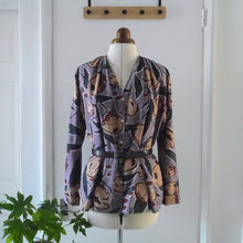 Load image into Gallery viewer, V-neck blouse with pleated shoulders, made of Peony Viscose fabric on mannequin