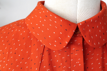 Load image into Gallery viewer, Close up Marine makes Helmi Blouse collar.