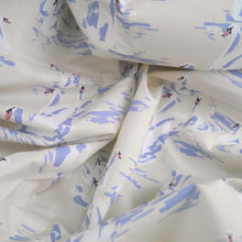 Load image into Gallery viewer, Crumpled cotton fabric shows a crisp drape