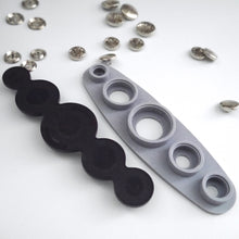 Load image into Gallery viewer, Universal Tool for Prym Cover Buttons