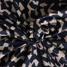 Load image into Gallery viewer, Atelier Brunette&#39;s Ekko Viscose fabric with central swirl
