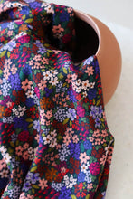 Load image into Gallery viewer, Floral printed Viscose fabric drapes in a pot
