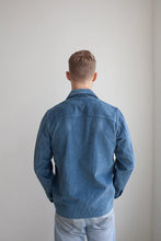 Load image into Gallery viewer, Back view of model wearing Jaime Jacket shows back yoke and back neck loop
