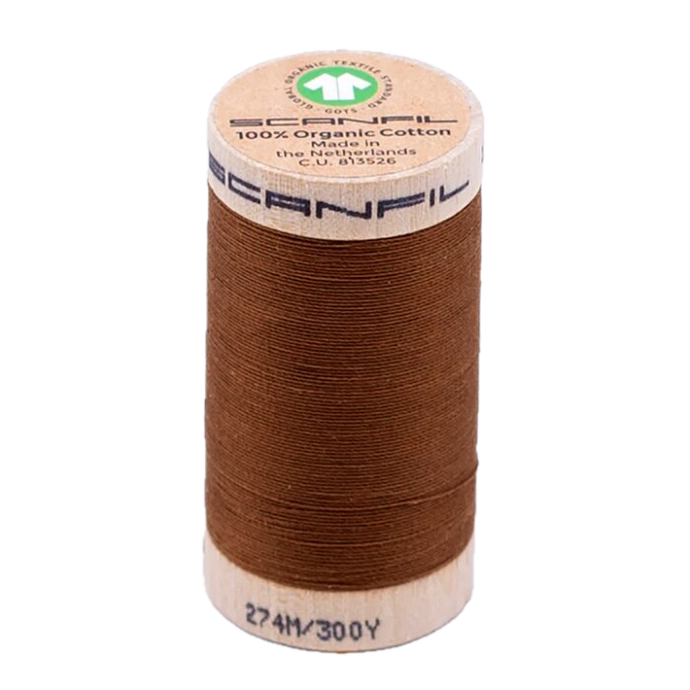 Wooden reel of organic cotton sewing thread