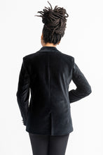 Load image into Gallery viewer, Back view of lady wearing a velvet Jasika Blazer
