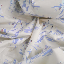 Load image into Gallery viewer, Crumpled cotton fabric shows a crisp drape
